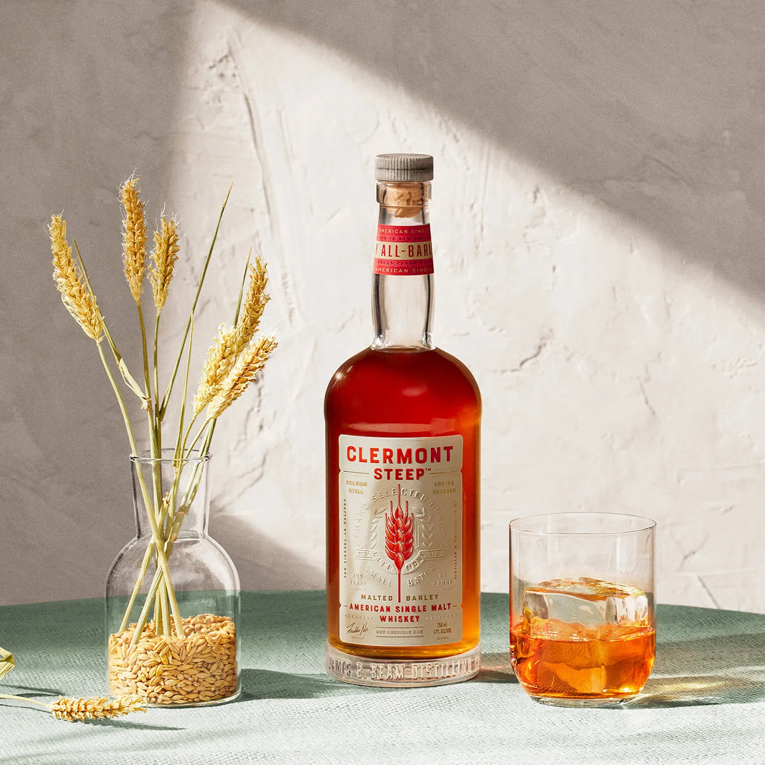 Bottle Whisky Lifestyle Clermont Steep